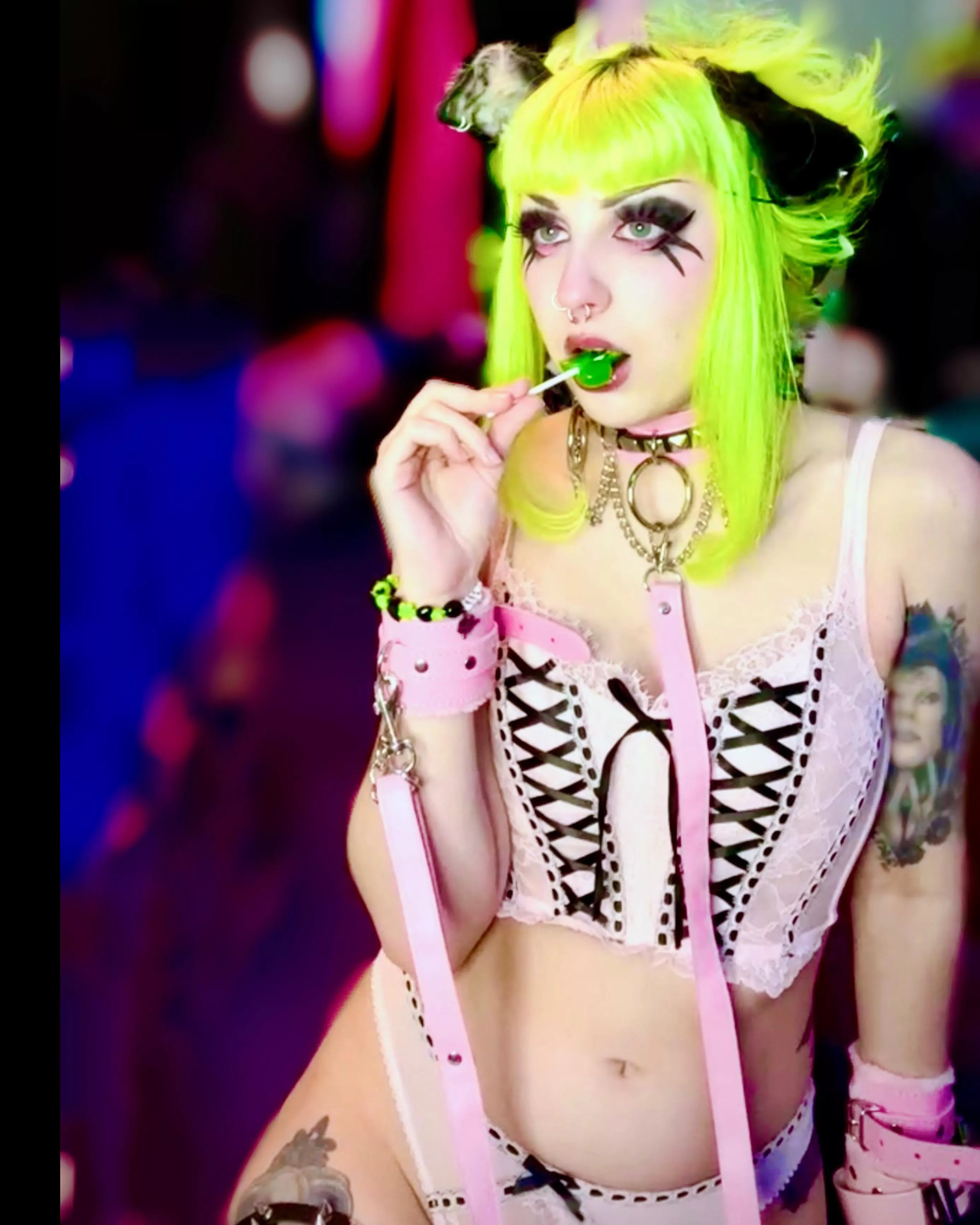 Cute neon haired puppygirl