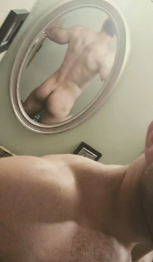 Didn't skip leg day [39]