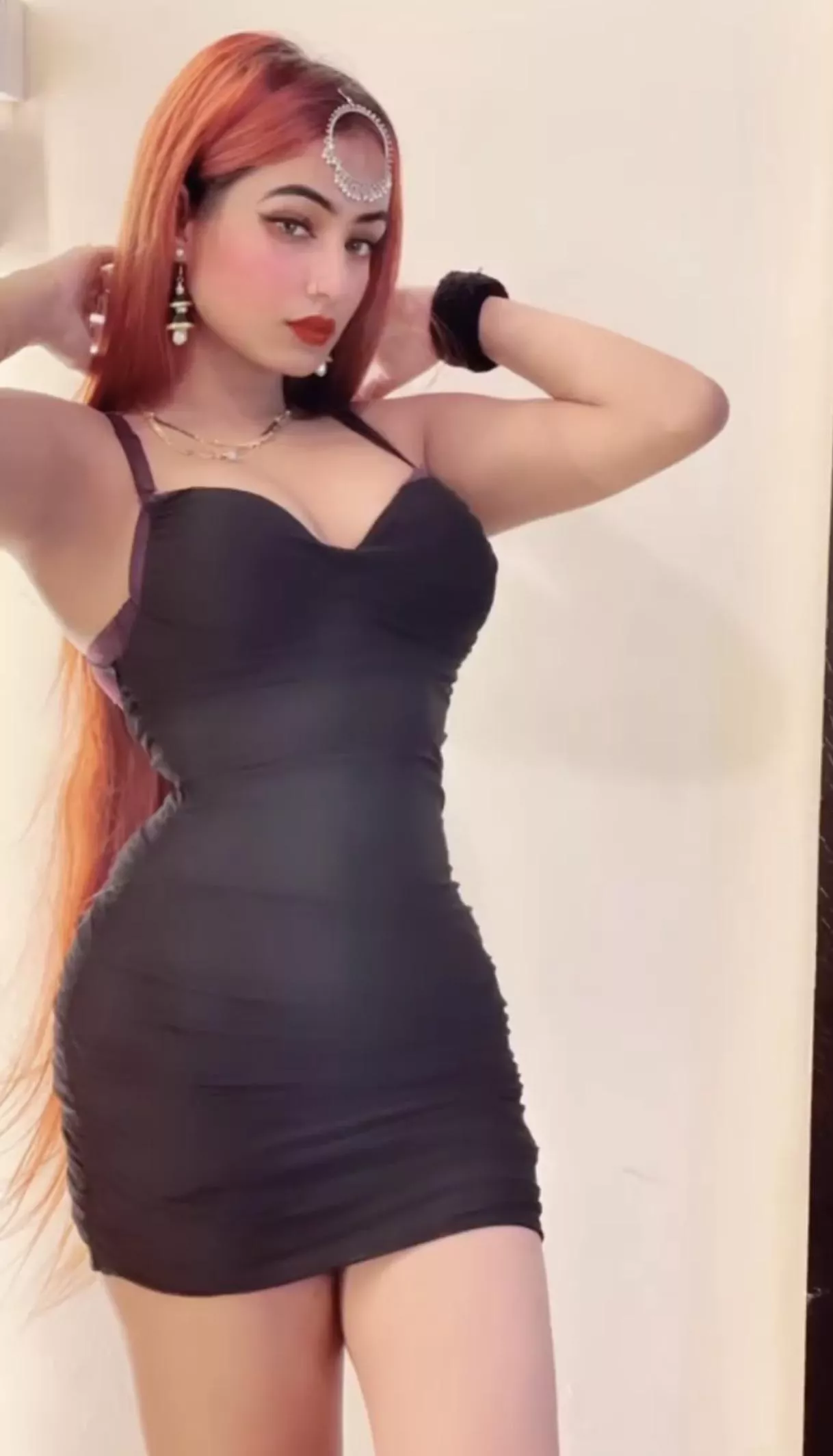 Do I look ready for clubbing?