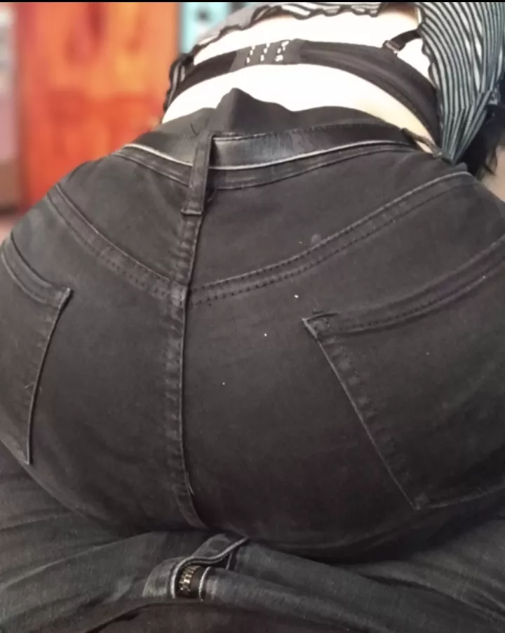 does anyone share this fetish?