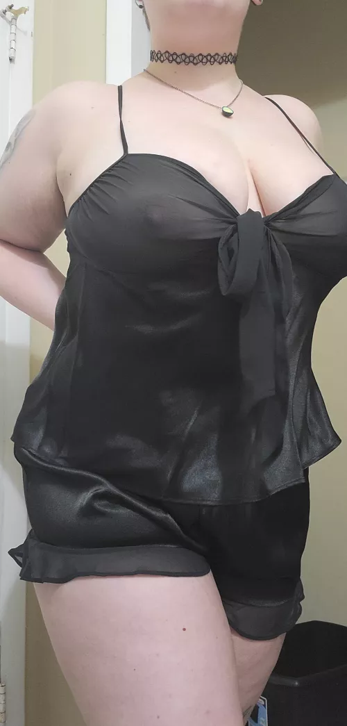 Does anyone want to watch their husband Jack off to me tonight?