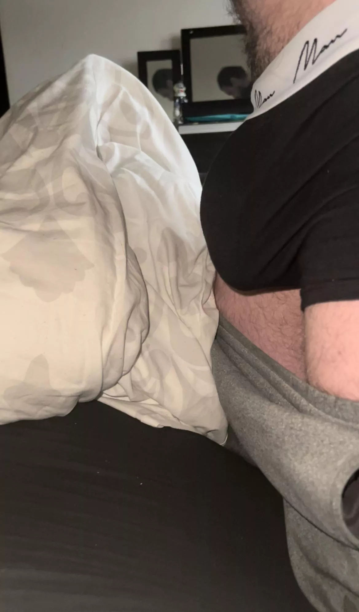 Does my underwear look good?😏 Dms open💦😈