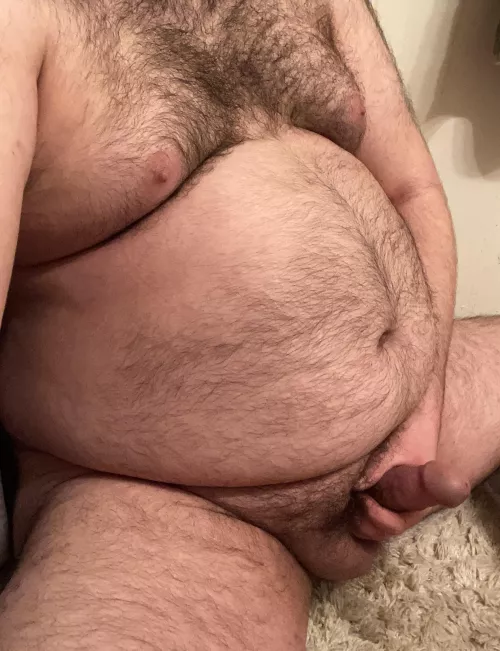 Fill me full with food and I’ll pump you full with cum, sound fair? 😜
