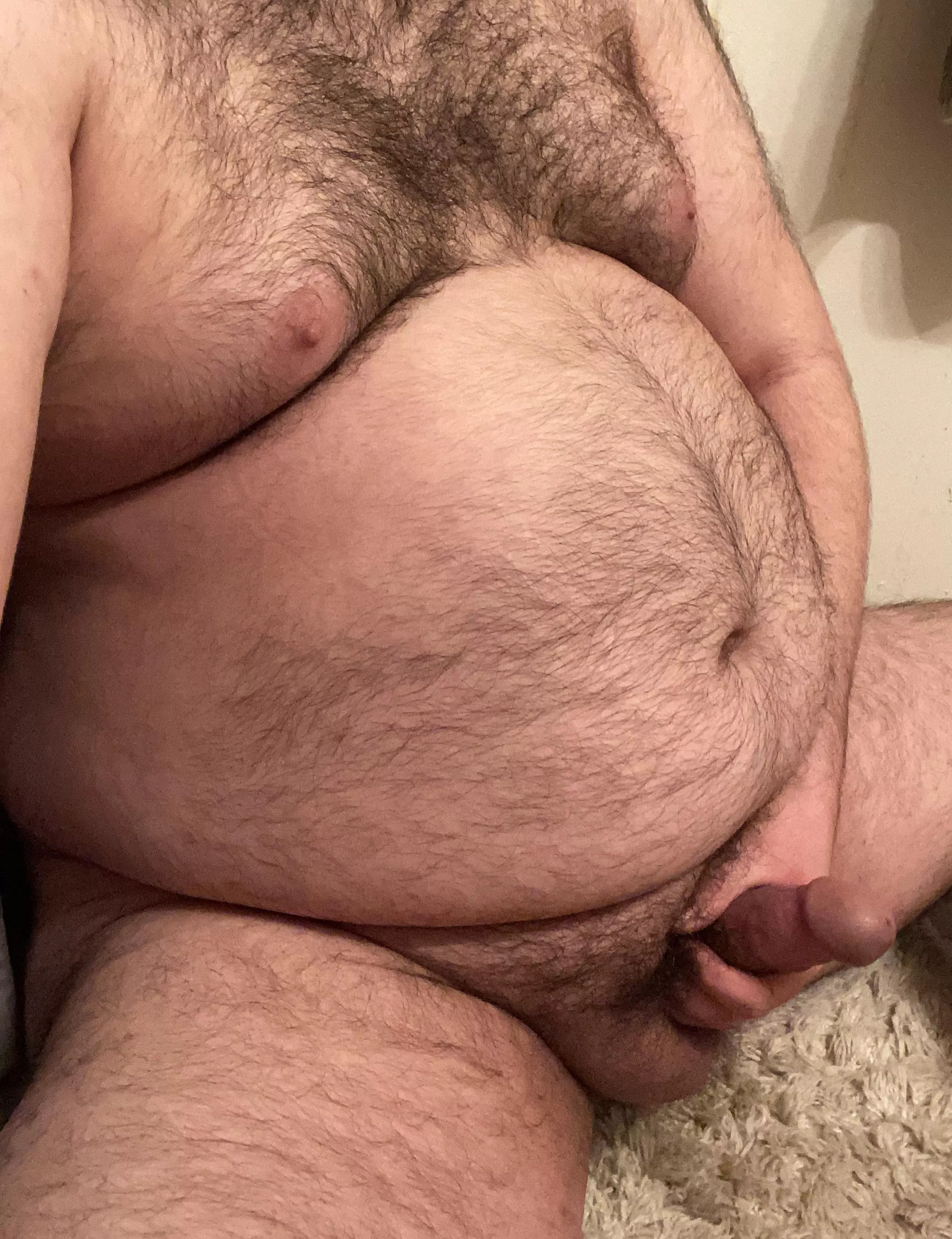 Fill me full with food and I’ll pump you full with cum, sound fair? 😜
