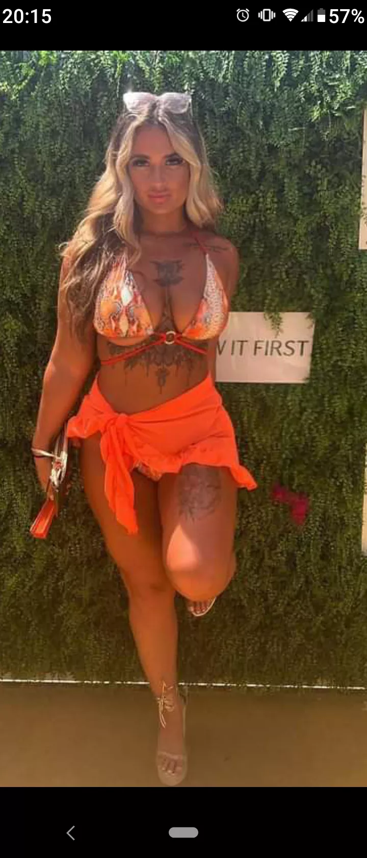 Glasgow Chav Girl...🏴󠁧󠁢󠁳󠁣󠁴󠁿