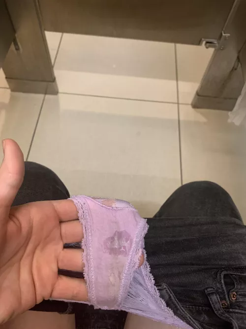 Got just a little wet at the mall 🤭