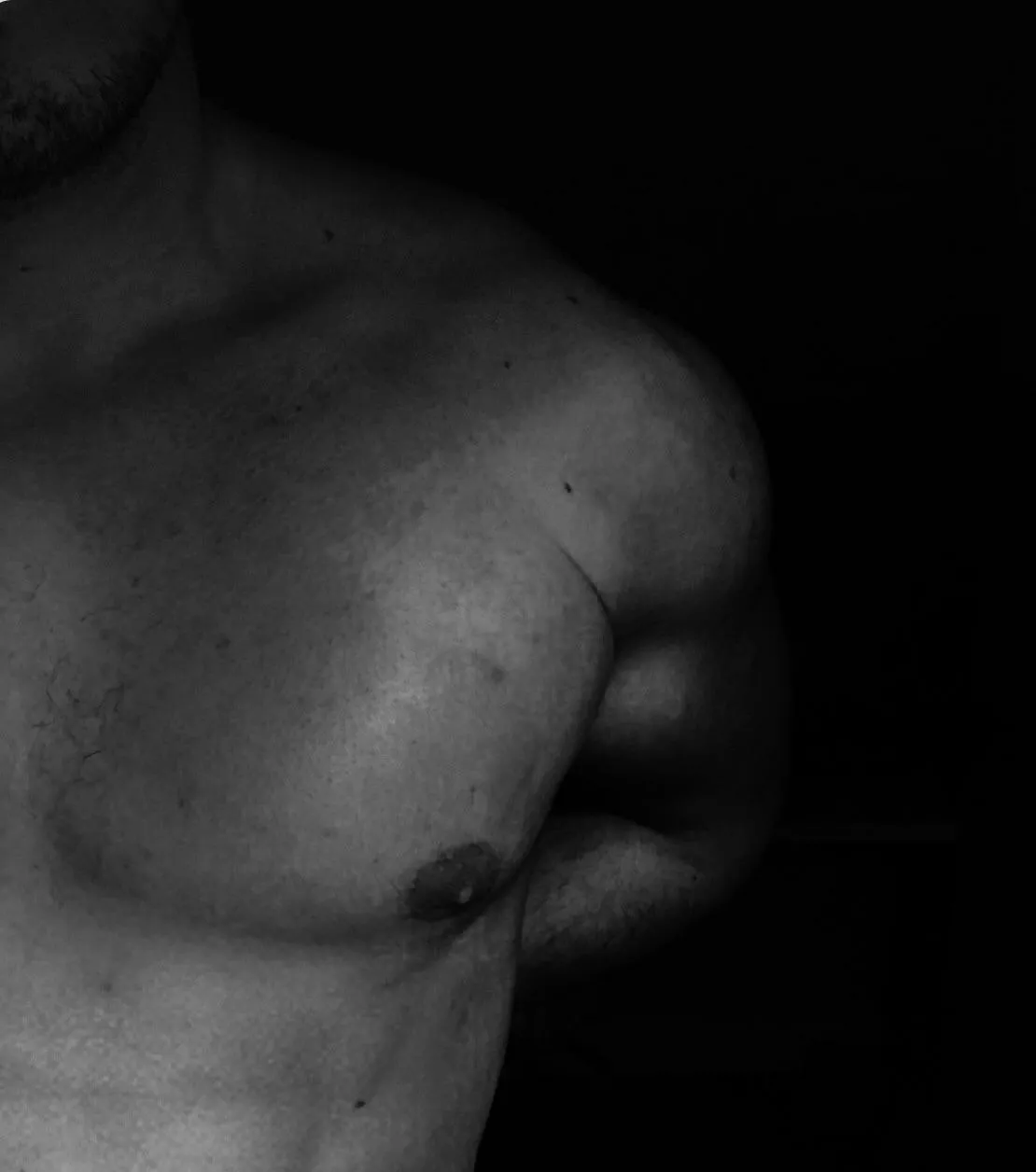 Hey bros - Wanna give me a hand? [25]