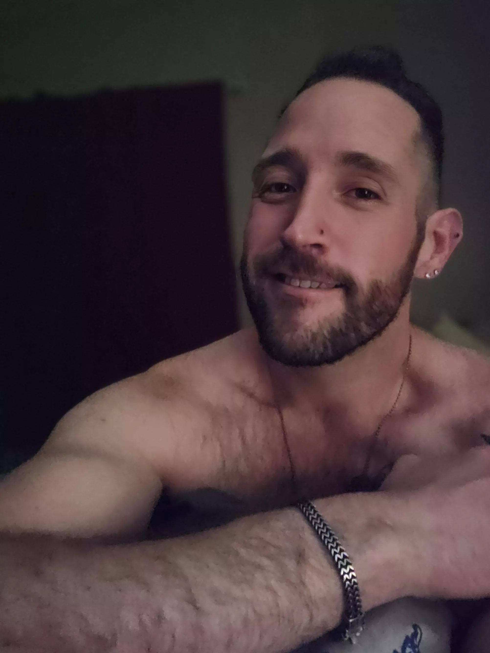 hey! you survived Monday! I'm so damn proud of you!