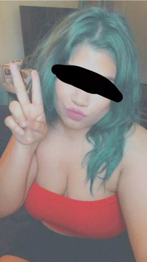 How much likes can my wife get? I want her on the top