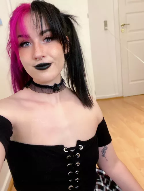 I felt cute as fuck in this outfit and I hope you like it as well <3