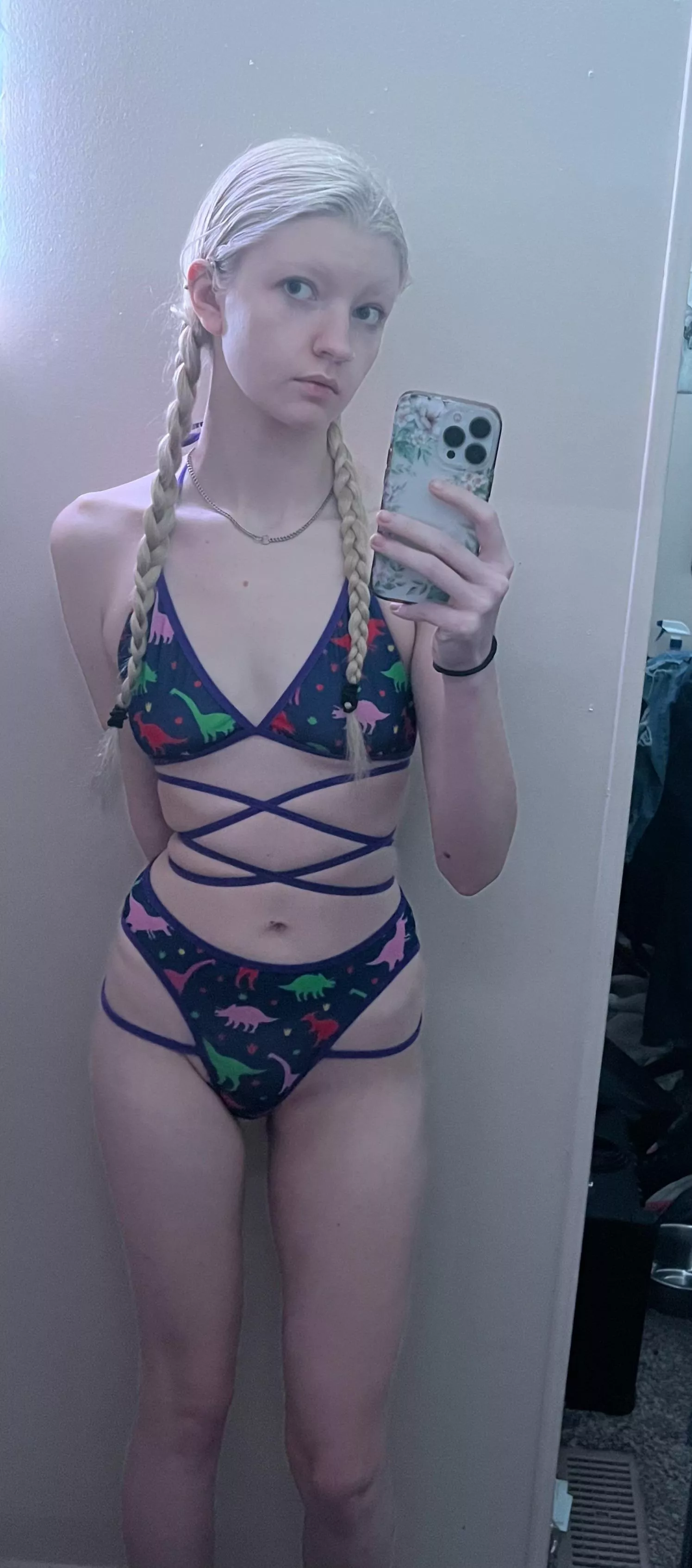 I fucking love dinosaurs lol 😍