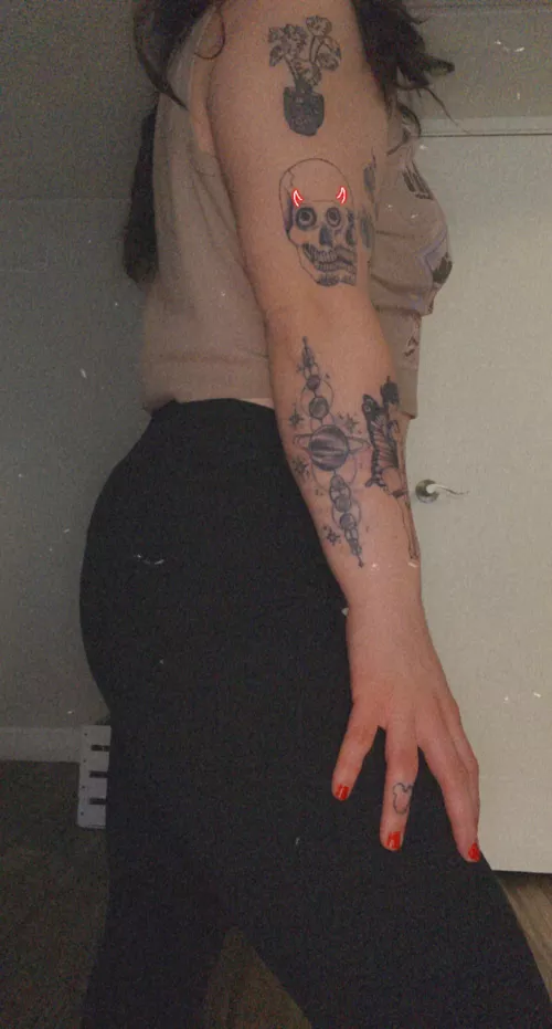 I love this pic 😈