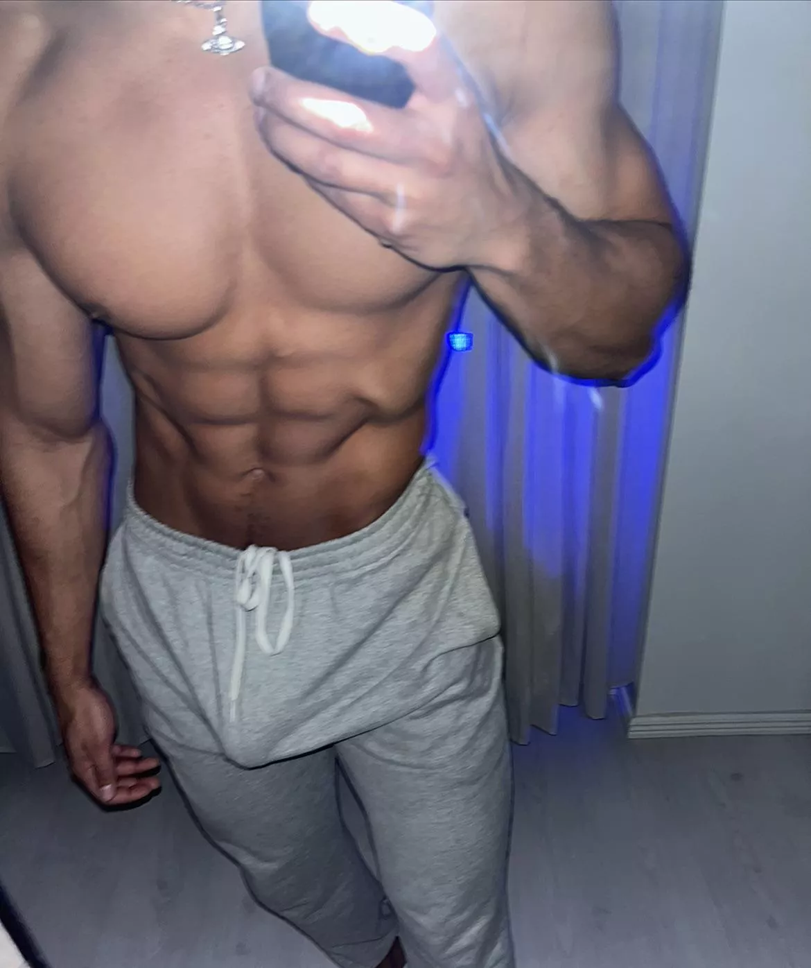 i quite like the sweatpant szn :)