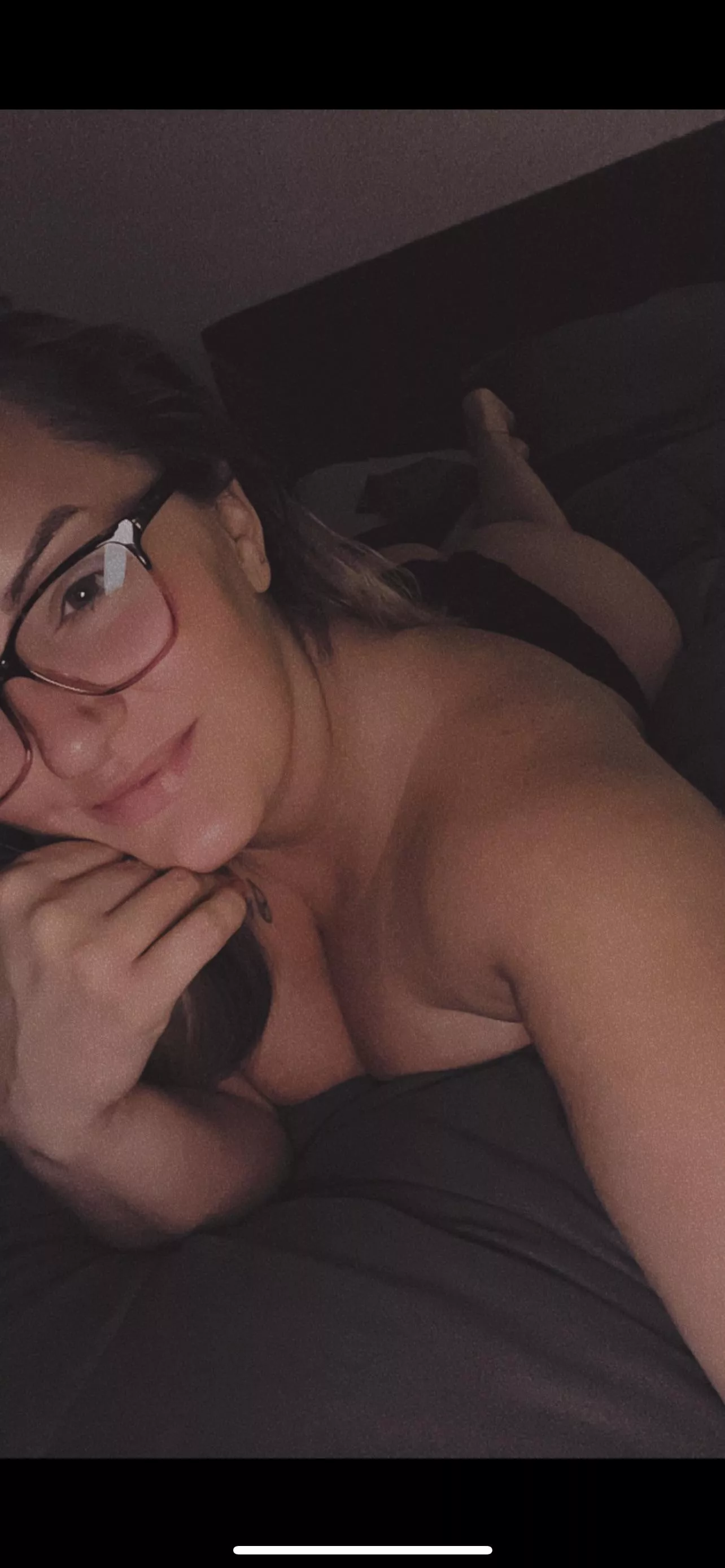 I think it’s time you cum play with me 😈🥵🔥