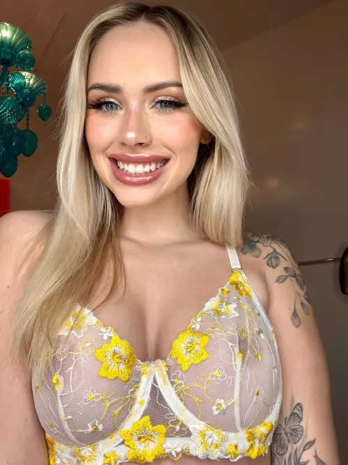 I want you to play with my soft titties