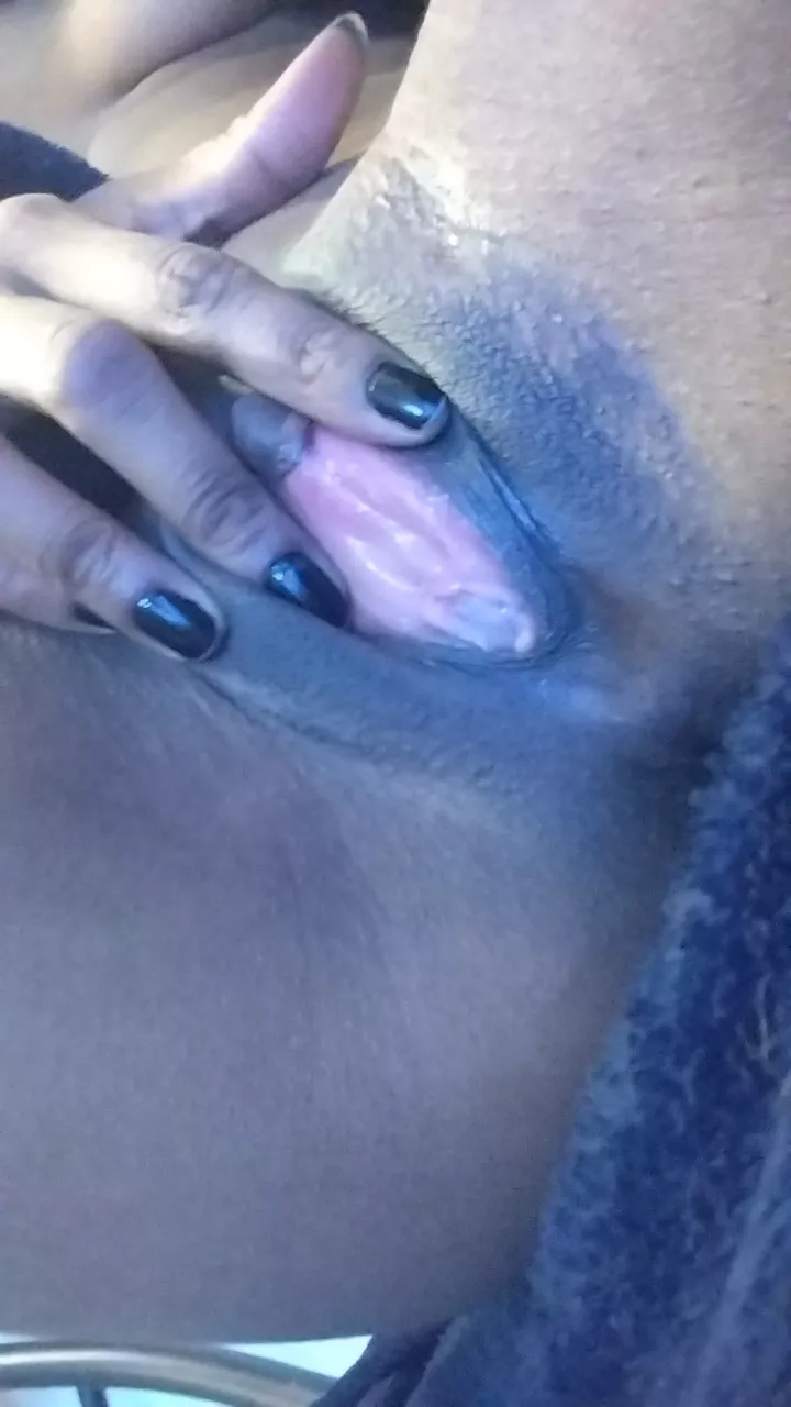 I'd love for you to tongue fuck me