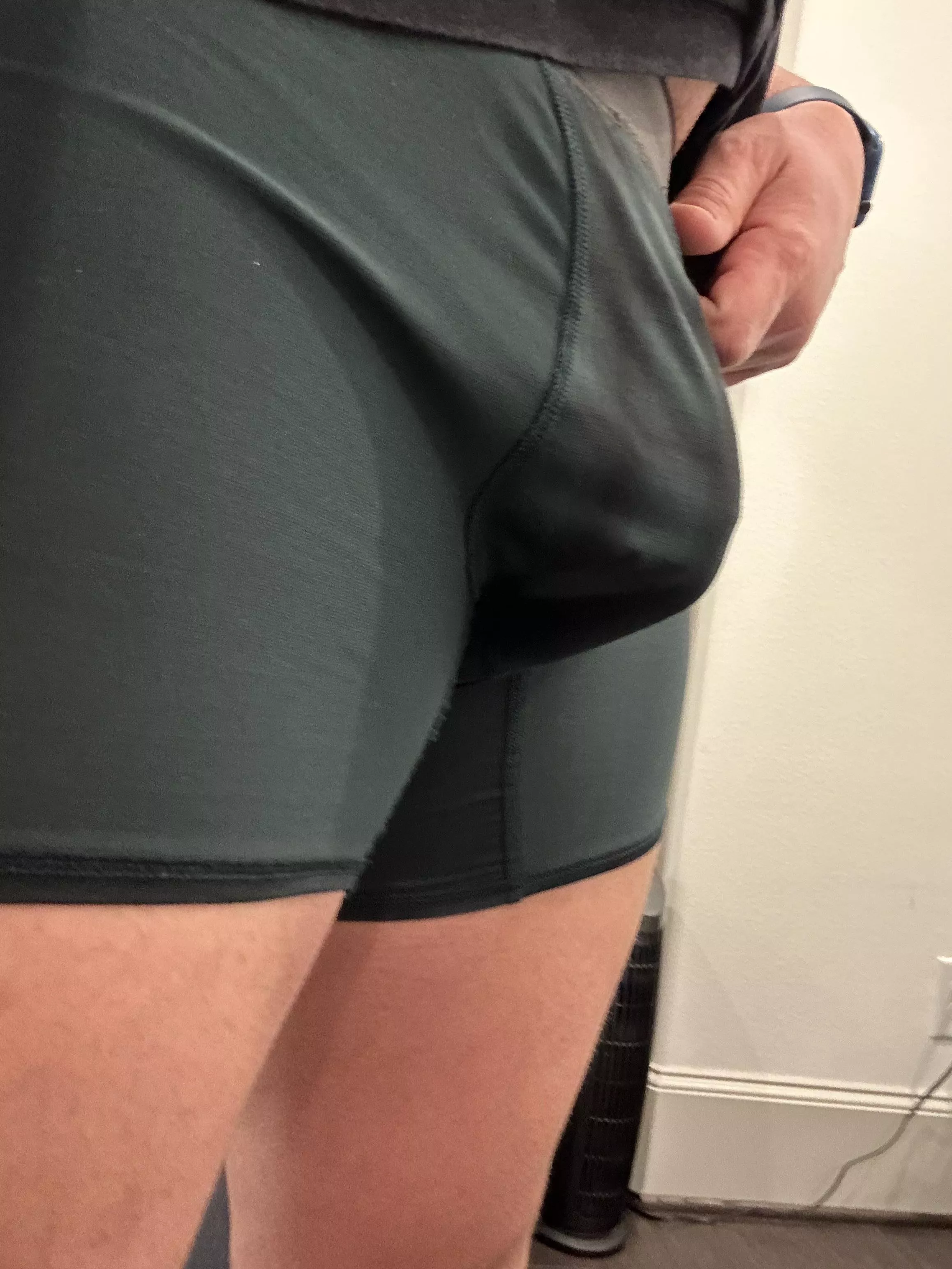 Idk guys, I feel like my bulge has been getting more obscene lately - had to change pants yesterday before the dentist