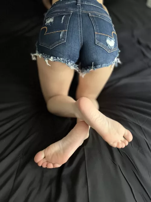 If you are hungry, I have some snacks for you.