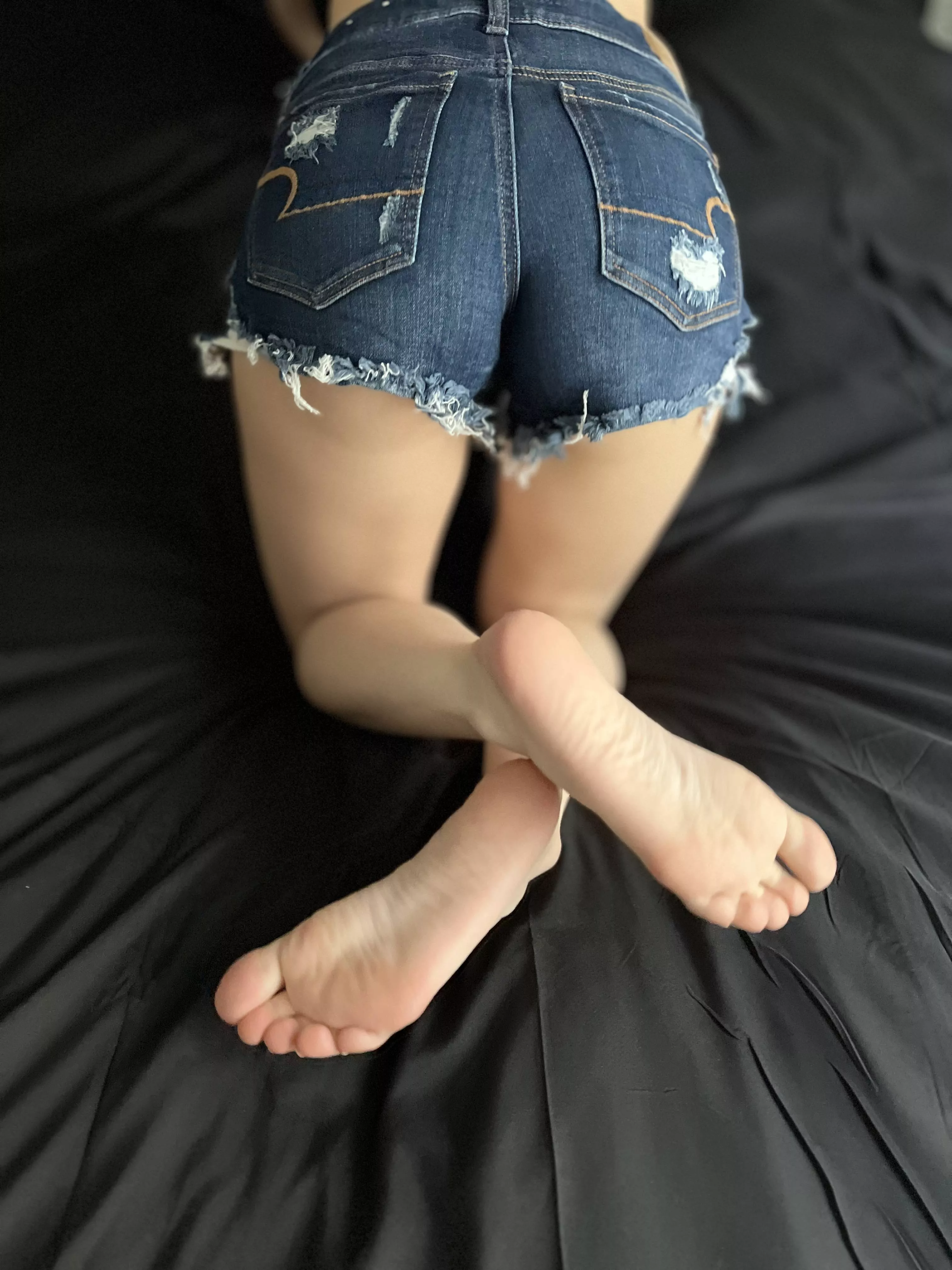 If you are hungry, I have some snacks for you.