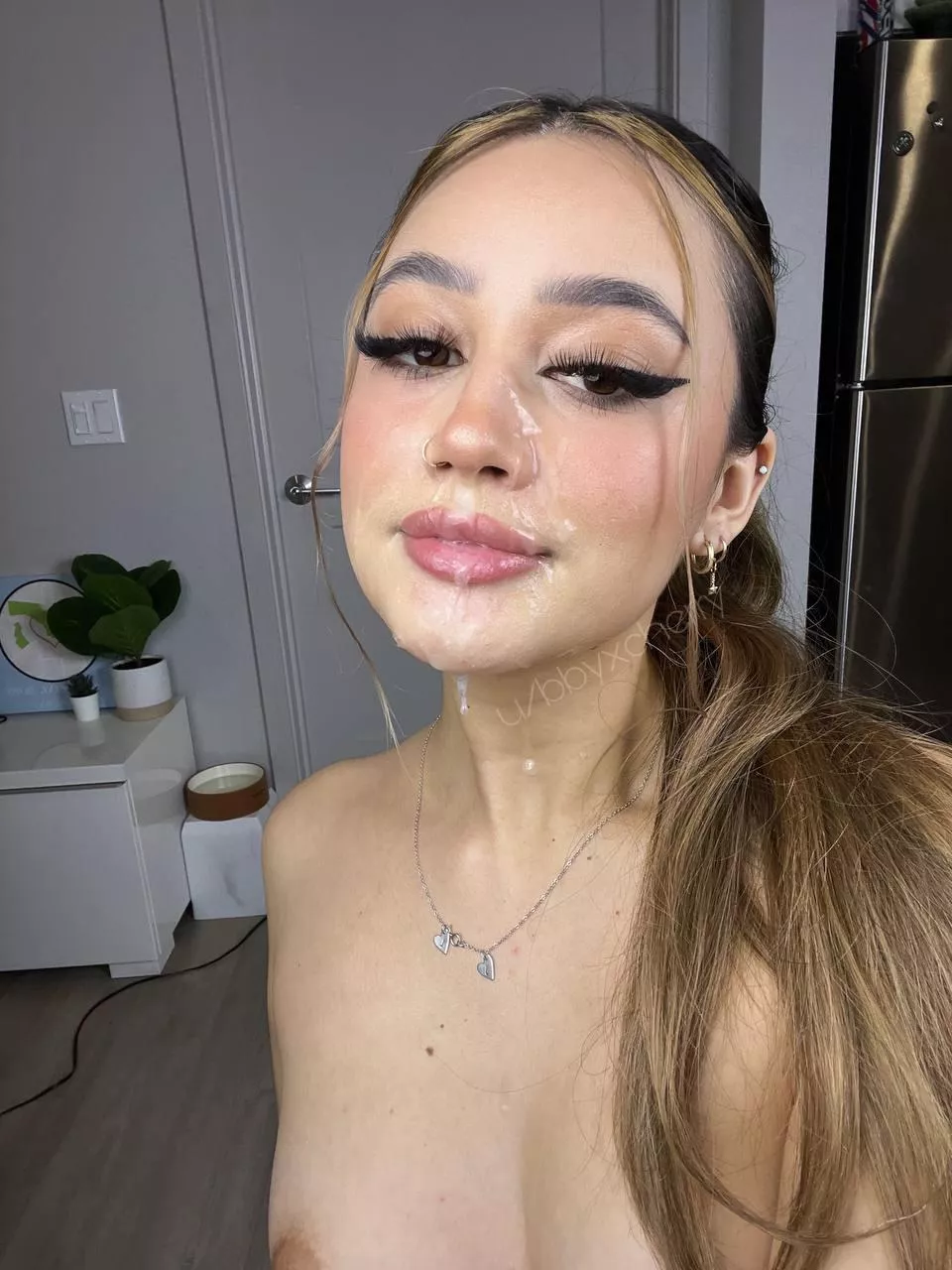 Just wish he would’ve covered my lashes too ;)