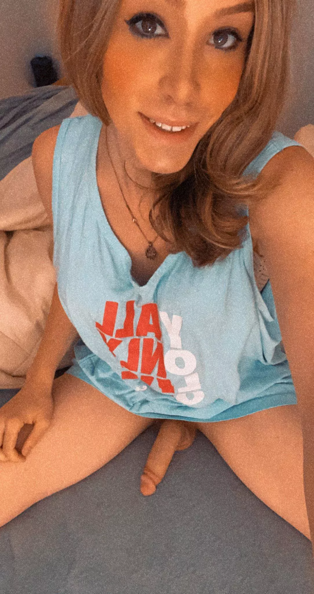 Let’s chat 💬 my dm empty