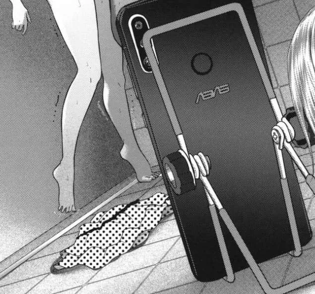 LF Mono Source: Phone, ASUS, dress on floor, hair, screen, trembling legs