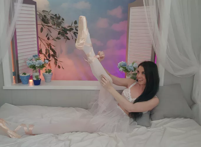 Like My Tights? 🤍