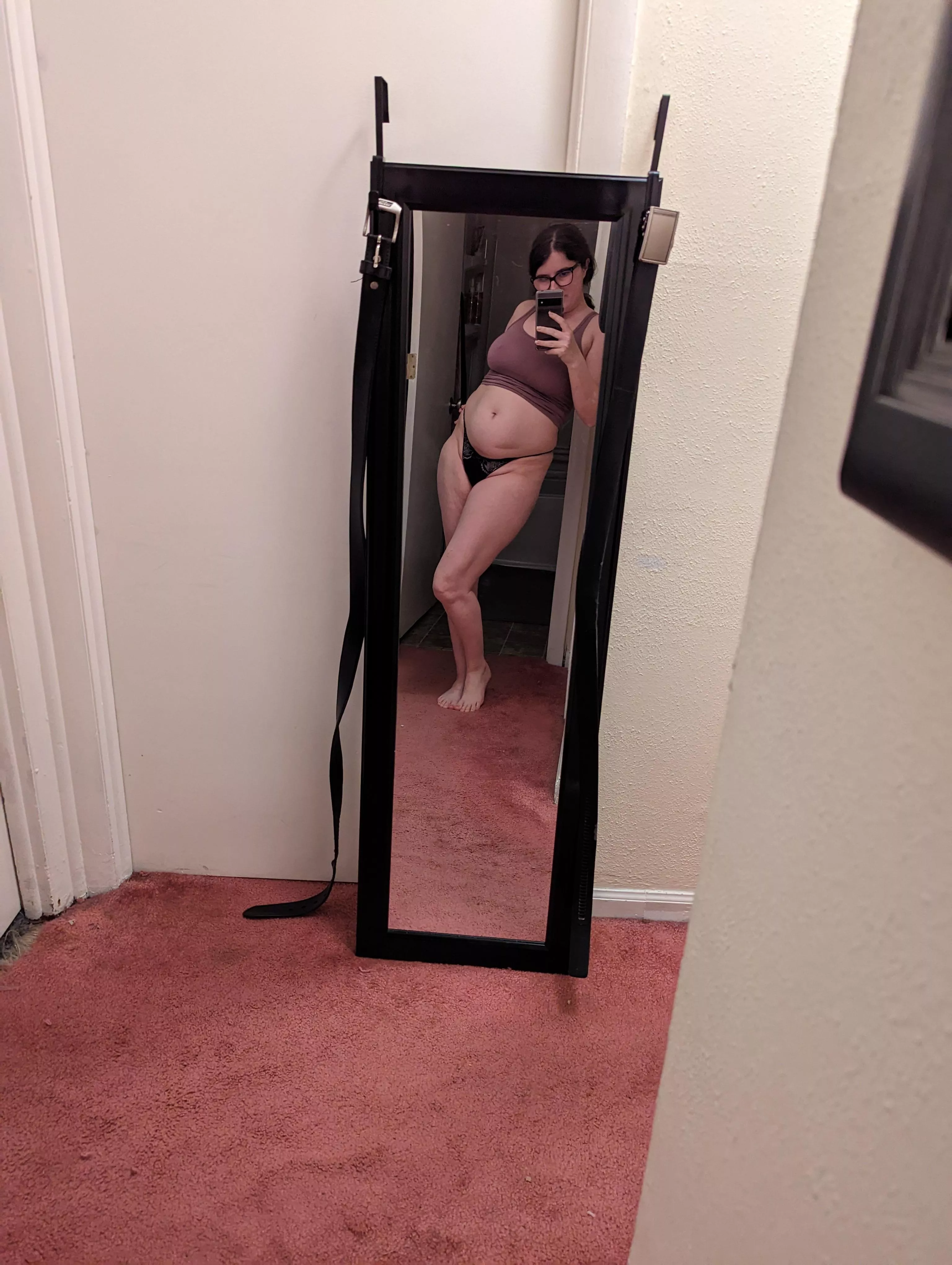 Love a good mirror selfie 😍