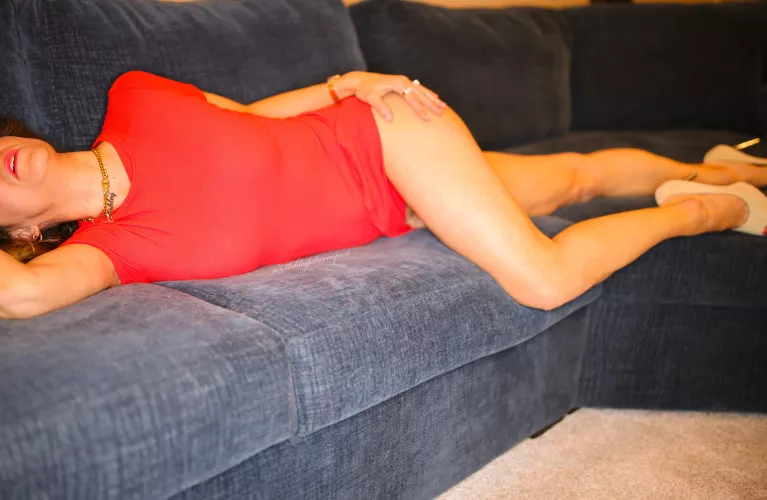 Love the color of this dress