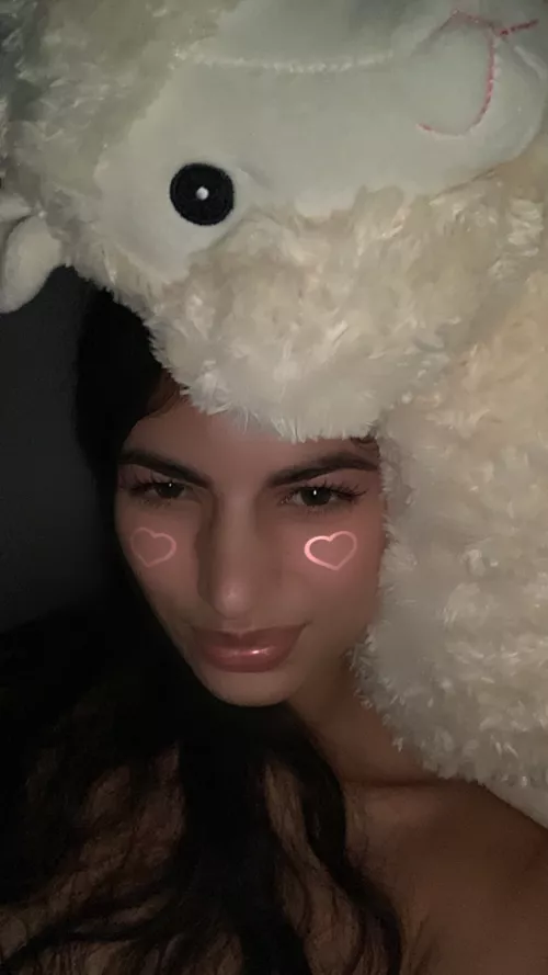 Make me wet and you can do me in any position 💦