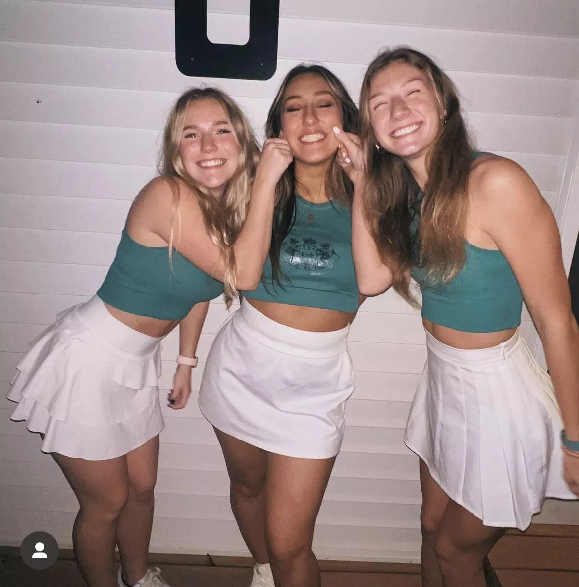More Sorority Girls