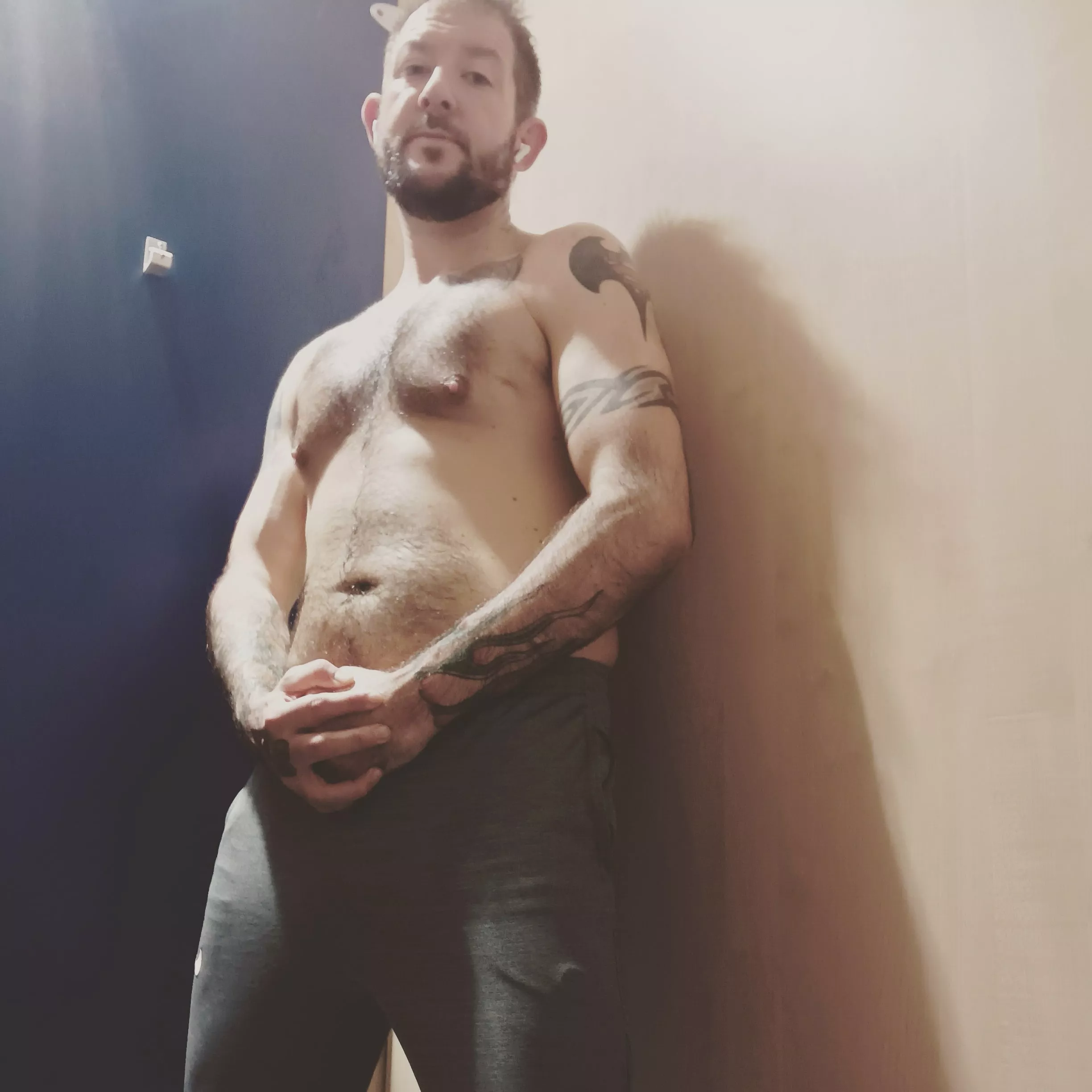 Need to feel good again and get back into it 🏋️‍♂️💪🏻