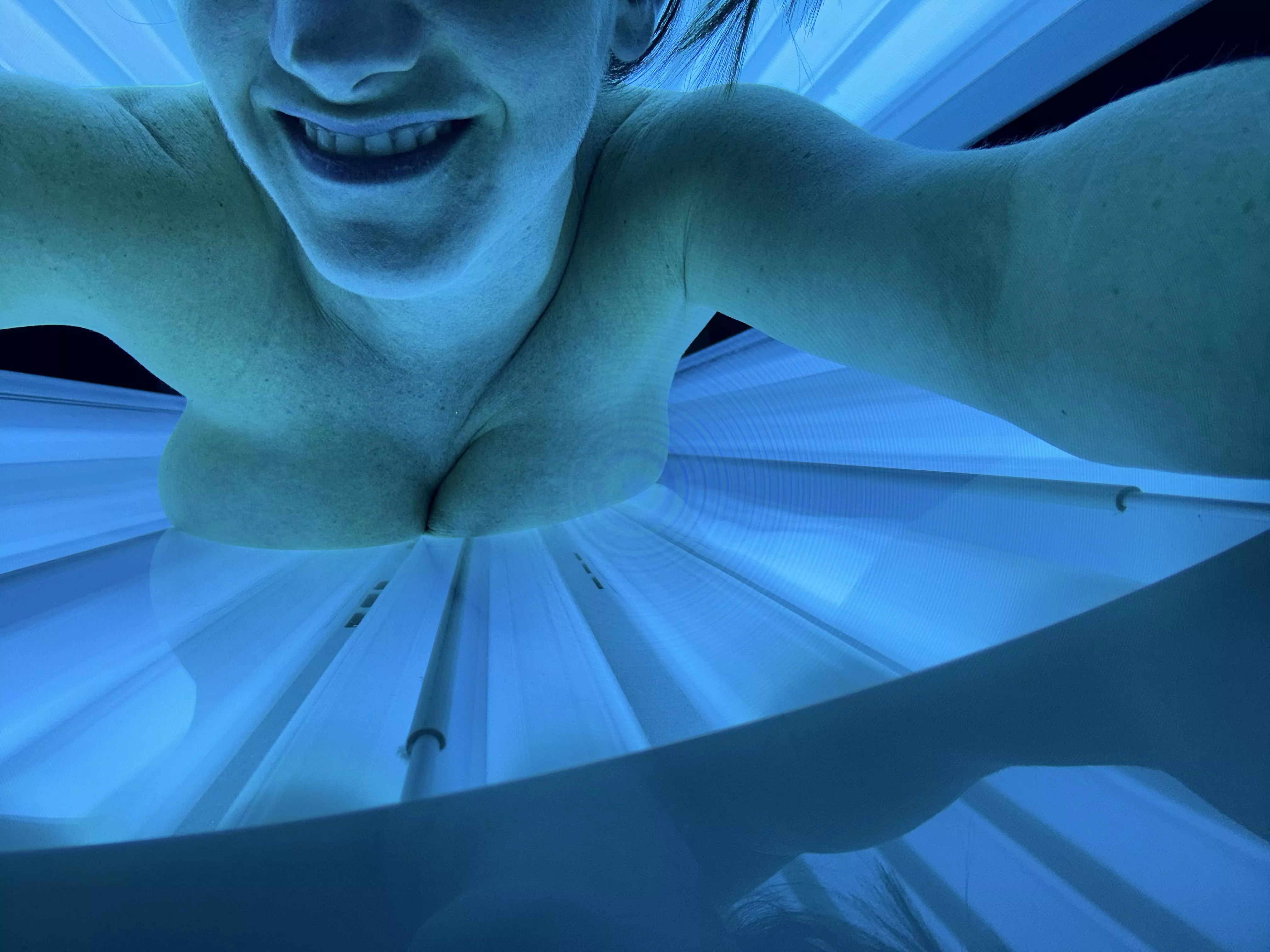 Nude is the only way to be, do you agree?