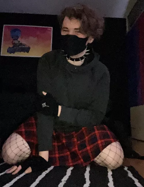 Oops, sitting on the floor again 😖