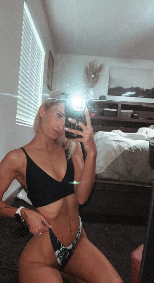 Please make me feel good with your tongue! 😈😜