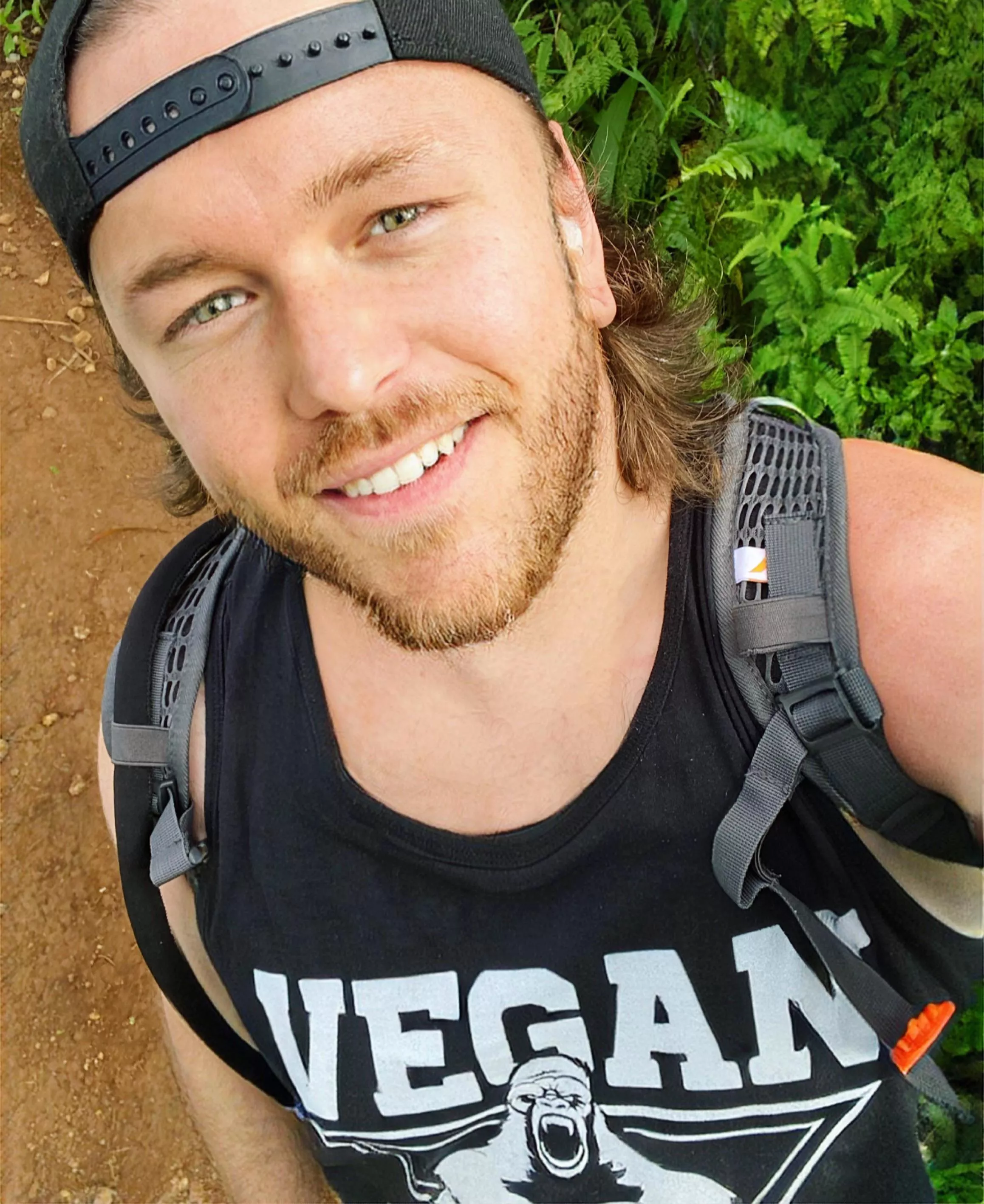 Pretty sure I have an addiction to hiking. I hike everyday for 3-12 miles. Anyone else like being in nature? 🌱🏔️💪🏼
