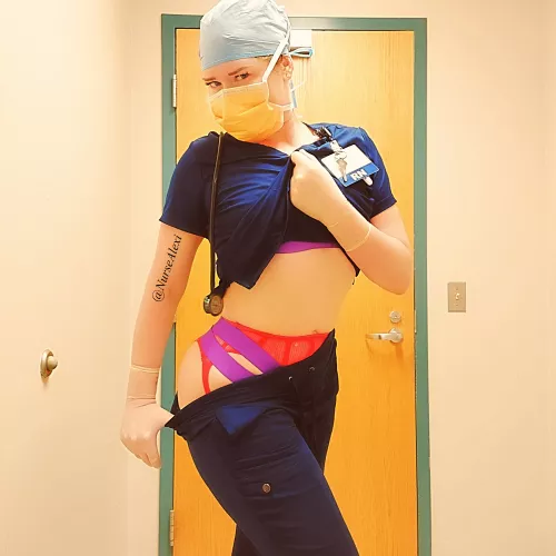 Take a peak under my scrubs. Our secret 🤭🤫🧤🩺