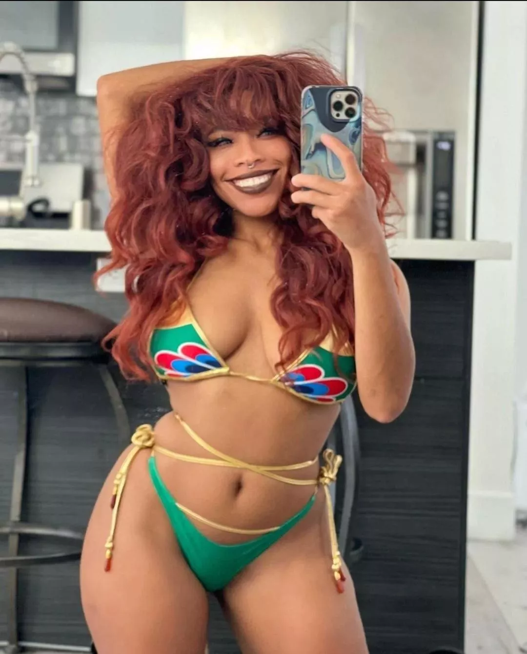 The absolutely perfect shaped body