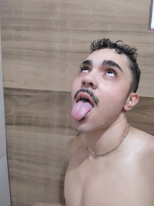 the little face/mood of someone waiting for cum in the mouth 😆