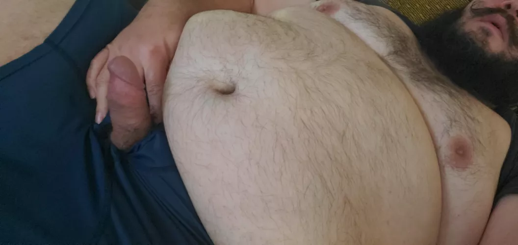 This Daddy Bear is ready to blow and no juicy honey pots to fill.