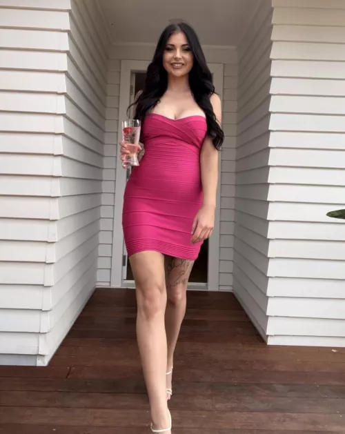 Tight little pink essential