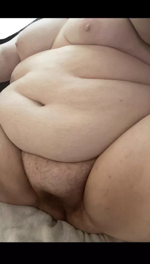 Tryna be daddy’s special fat slut😋