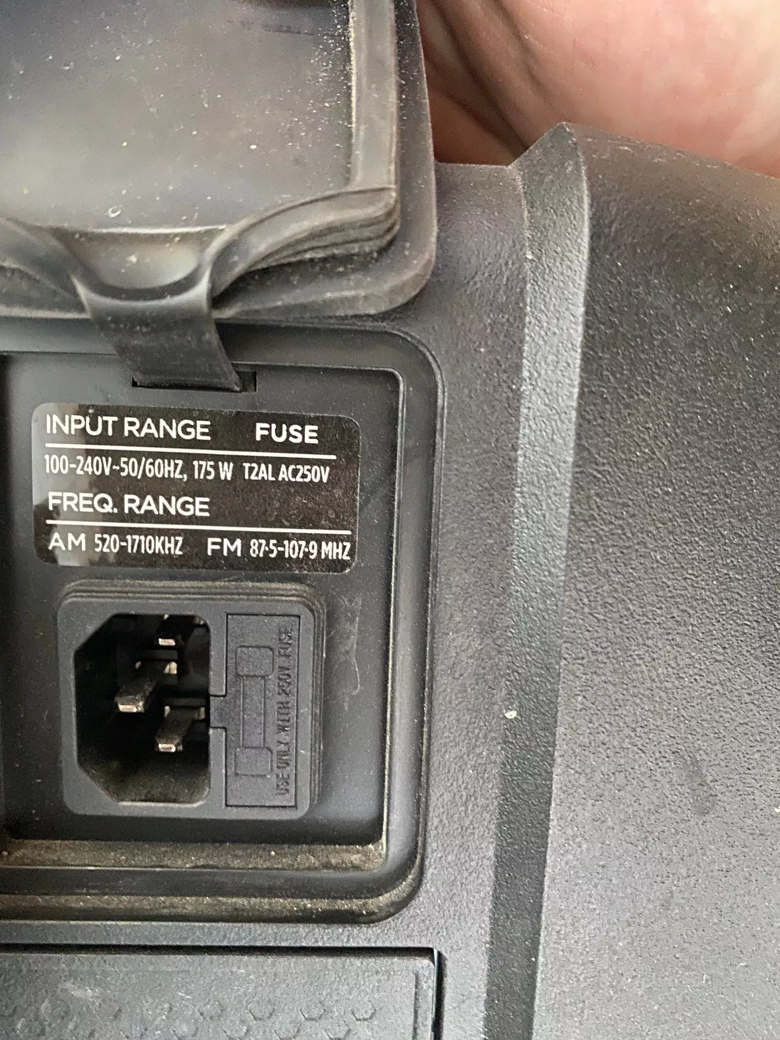 What Power Cable do I need to buy? Amazon link preferable!