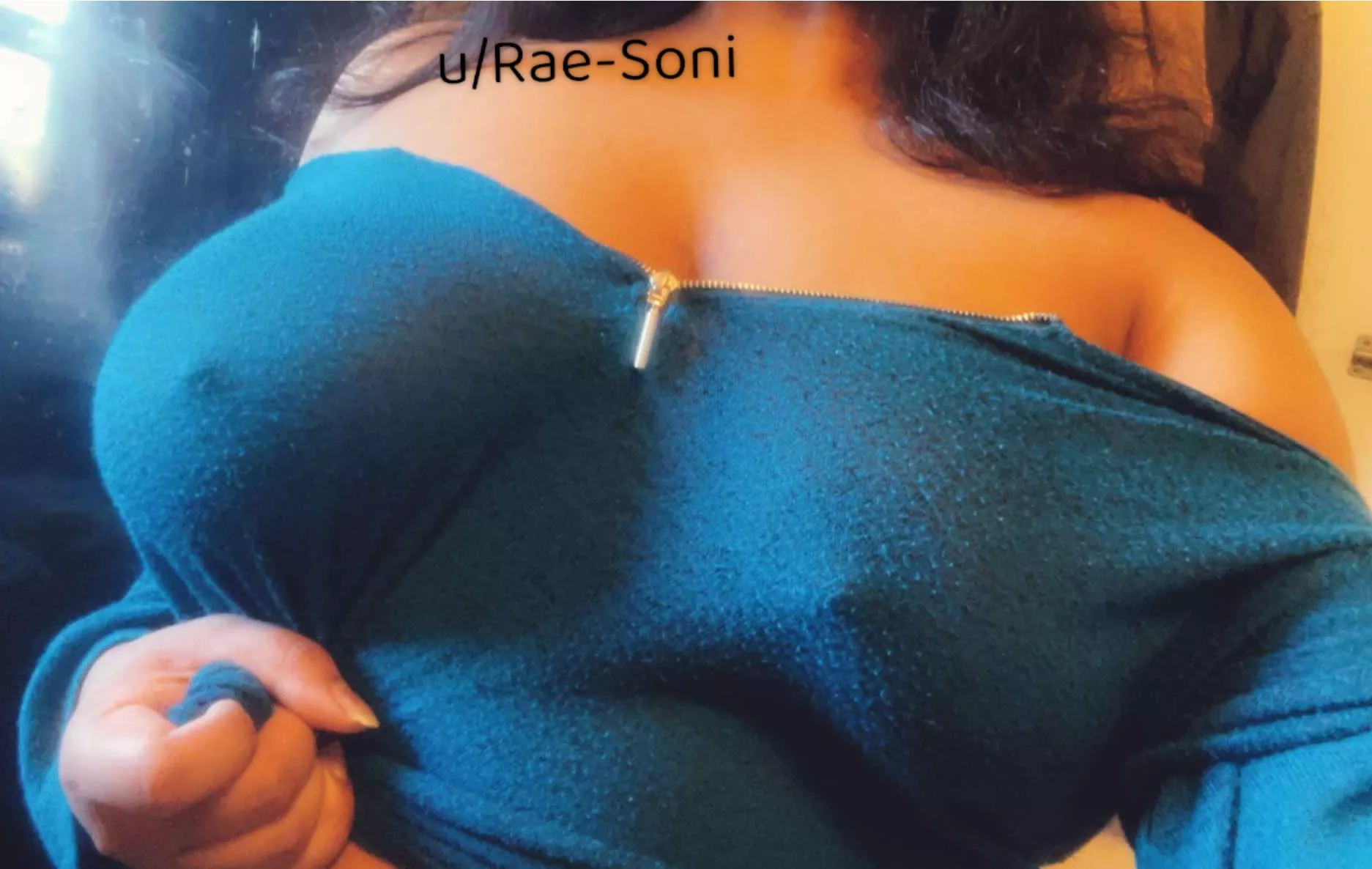 When I go braless to work, guys instantly know I suck cock 🥵 Big fat tits with nipples poking out, kisi ki bhi randi kutia ban jaongi 👅