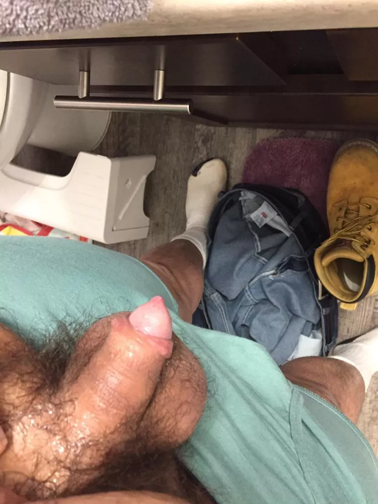 Woke up dripping in precum 😊