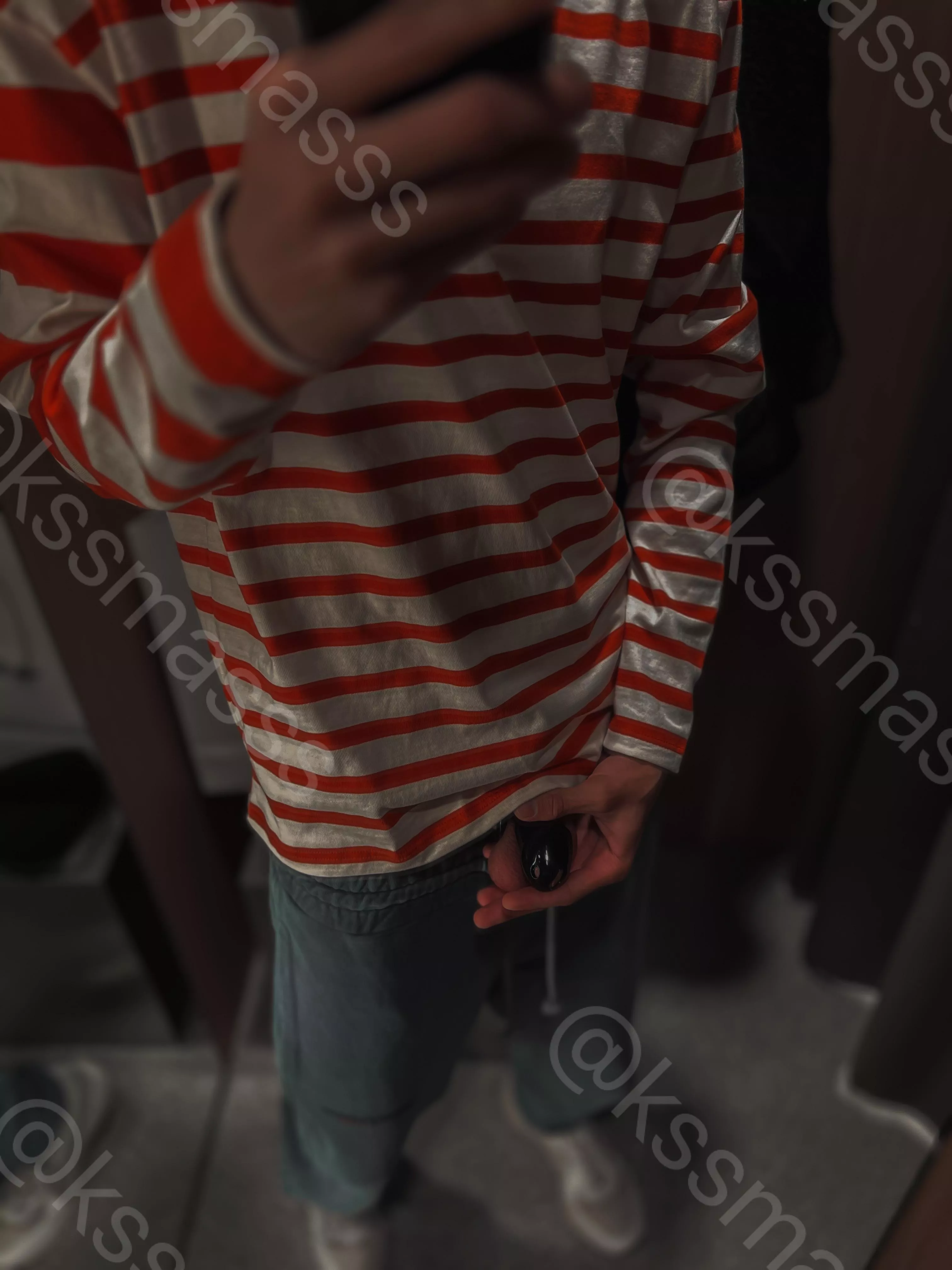 [20] locked and proud