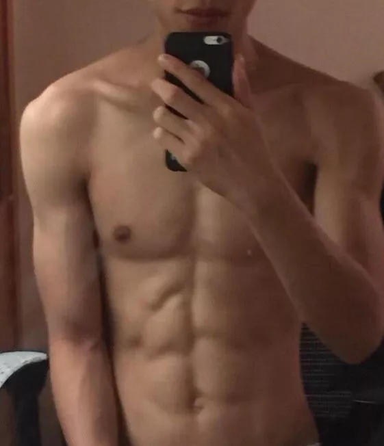 22 college soccer player looking for masc and fit bros and dom guys. Send face on add for response. verbal+ arab+++ sc: samuel.sons