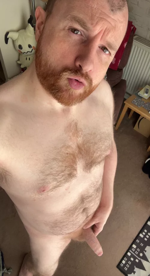 39 U.K. hairy dad bod and uncut. Sc:Terraxen