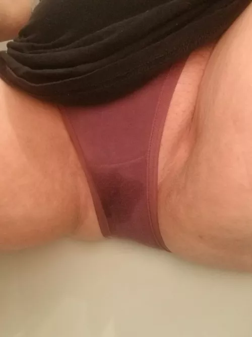 A messy pussy is like sunshine on a cloudy day