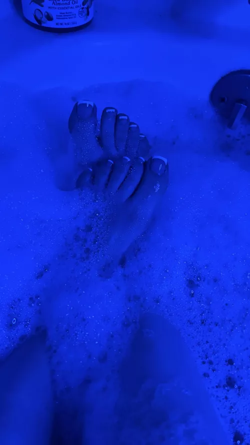 All cleaned up and ready for your mouth 👄 🥴🦶